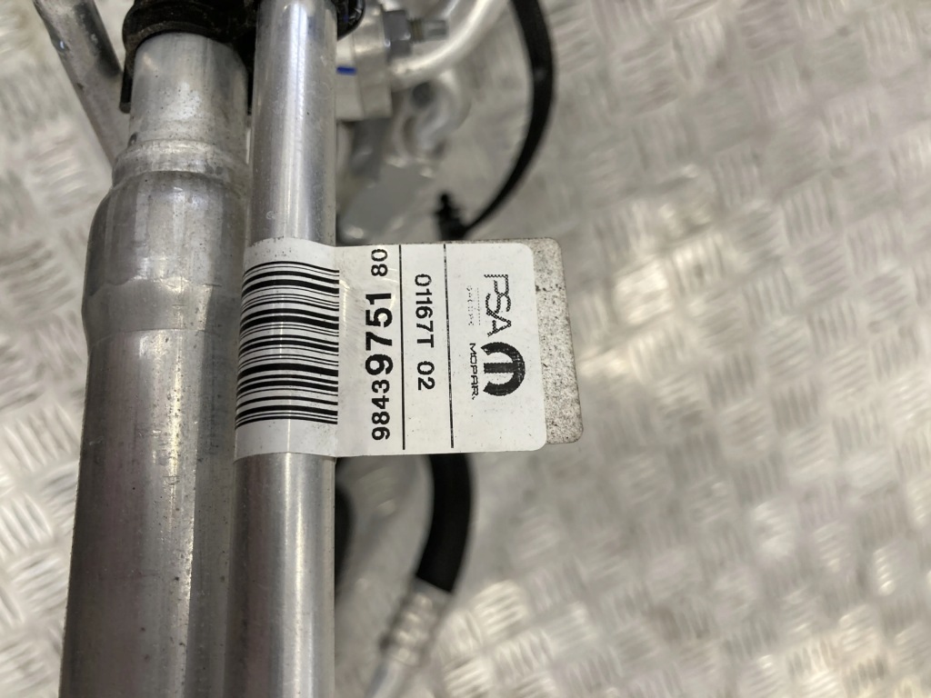 фото №7, Шланг кондиціонера citroen e-c4 c4 iii 20- електрик