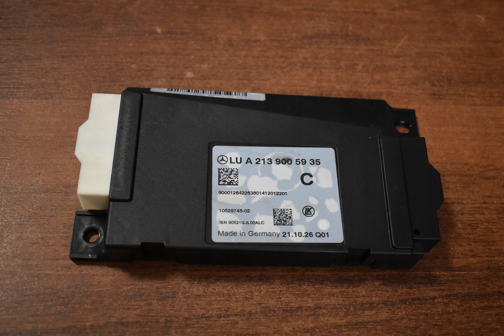 фото №1, Idealny модуль замка зажигания mercedes w213 1