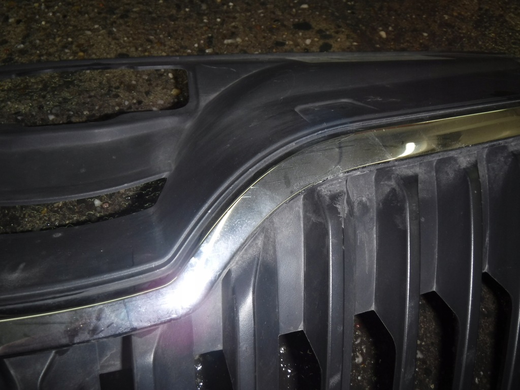 фото №2, Решітка радіатора перед решітка радіатора skoda rapid 5ja853668