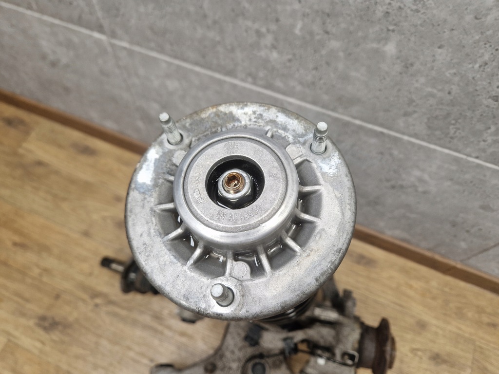 фото №6, Bmw 5 f10 поворотный кулак левый задняя рычаги амортизатор приводной вал 535d комплект 6793769