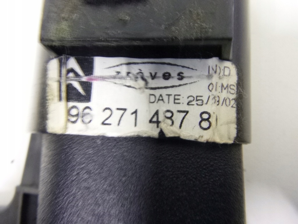 фото №5, Шторка багажника citroen xsara lift 2002r.