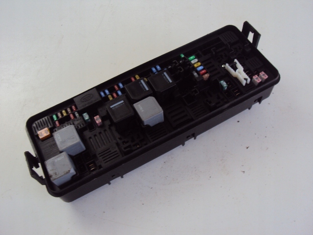 фото №3, Коробка запобіжників range rover sport l494 3.0d