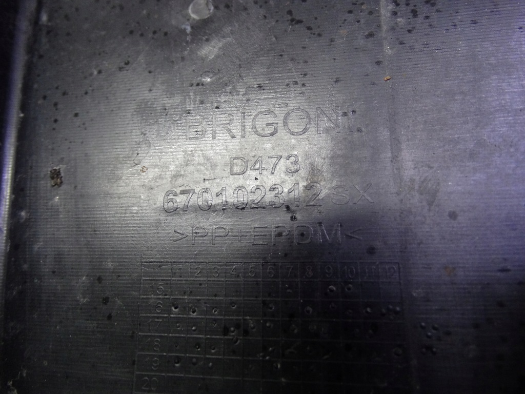 фото №12, Maserati levante m161 16-24 подкрылок левая передние 670106677sx 670102312sx