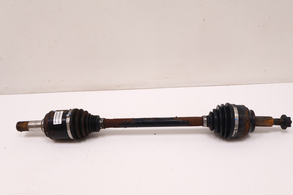 Купити Jeep grand cherokee wk2 3.0 crd привідний вал задні p68193666aa