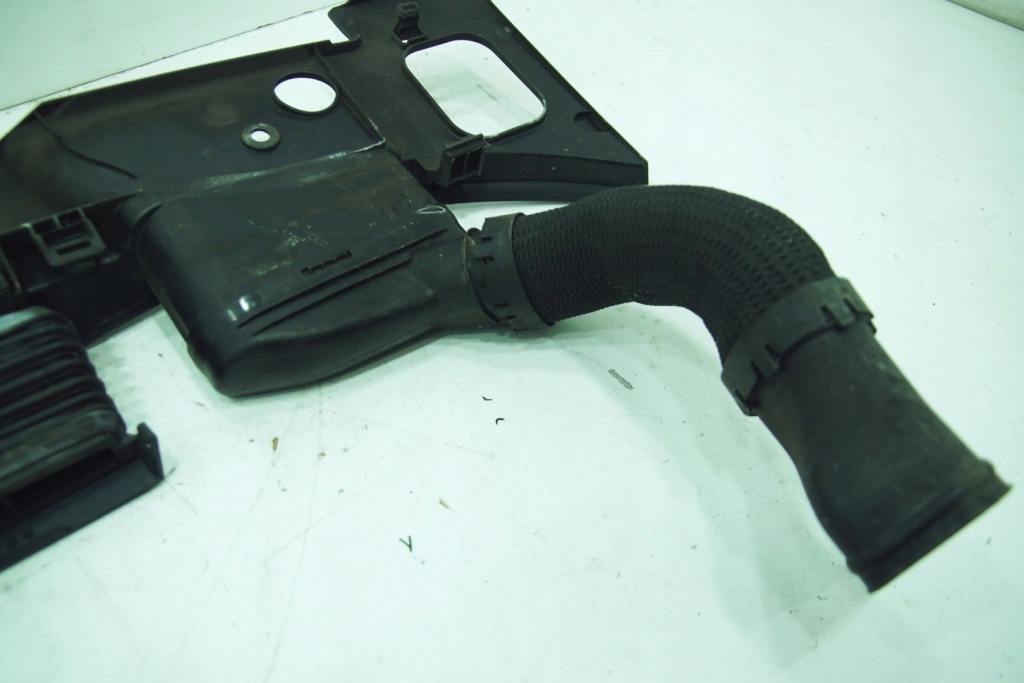 Купить Защита поперечина перед впуск воздуха комплект  a2048174920 amg mercedes cls w218