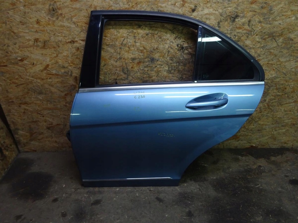 фото №1, Дверь левая задняя mercedes w204 c230 sedan
