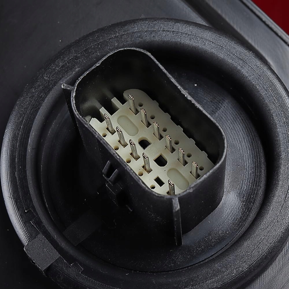 Dodge ram 1500 2019-24 фара задний  правый  led с красный под bsm мёртвая зона Киев