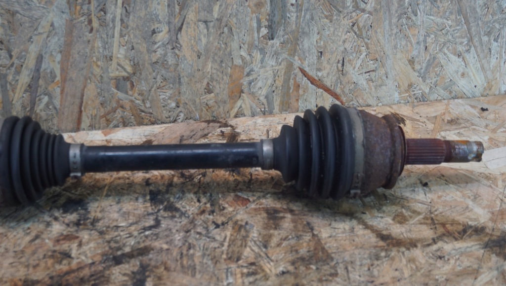 Приводной вал правый  перед opel mokka a 1 1.7 cdti 95090835 Киев