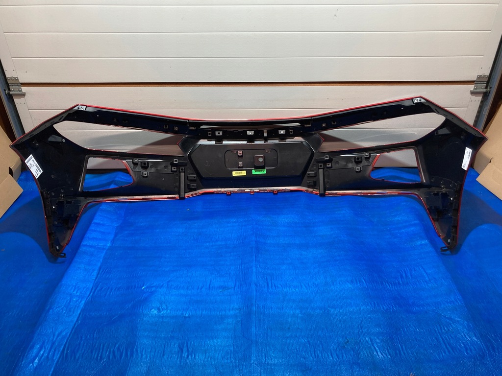 фото №9, Бампер задній chevrolet corvette c8 2020-