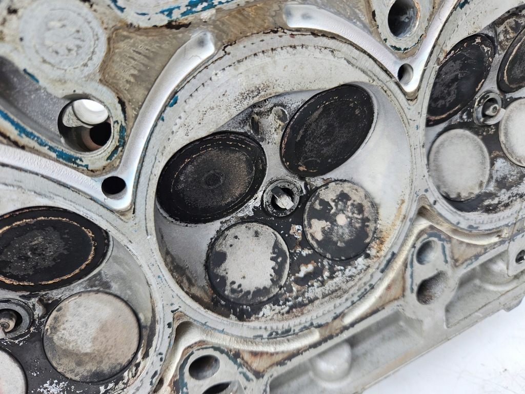 фото №14, Головка ліва клапани вали audi a6 c7 a7 4g s4 b8 s5 8t 3.0t 3.0 tfsi cgx