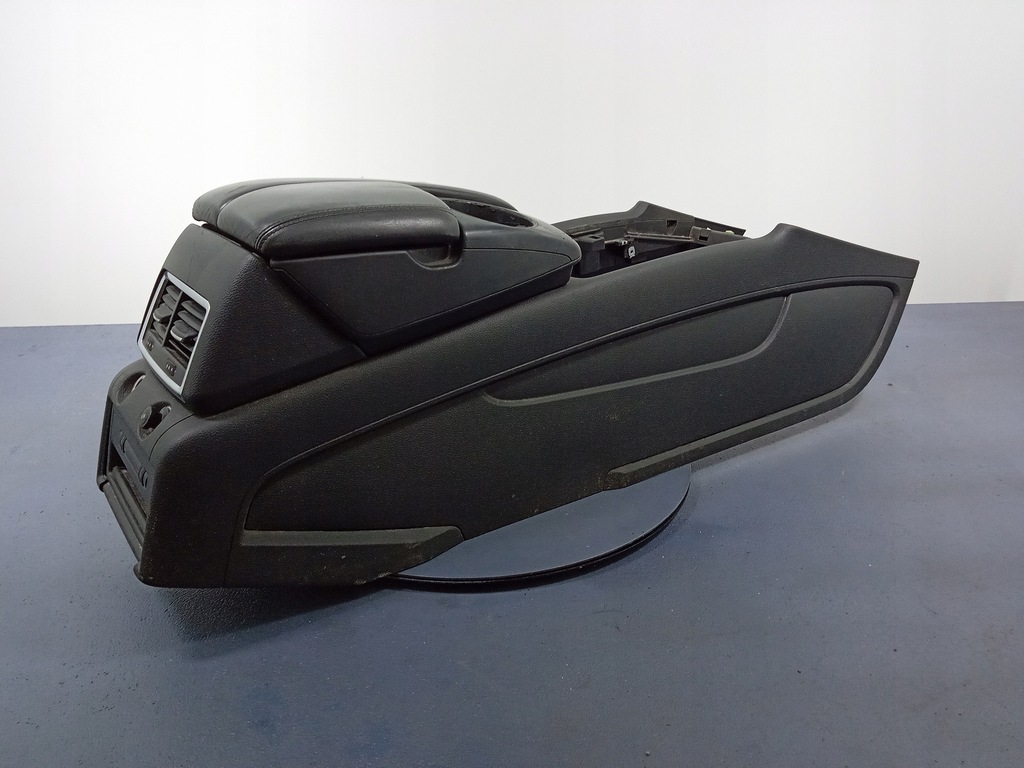 фото №4, Audi q7 4l туннель средний подлокотник