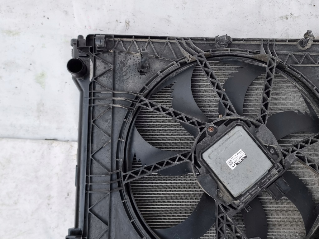 фото №9, Toyota sienna 2.5 hybrid xl40 xse радіатор вентилятор модуль комплект 2022-