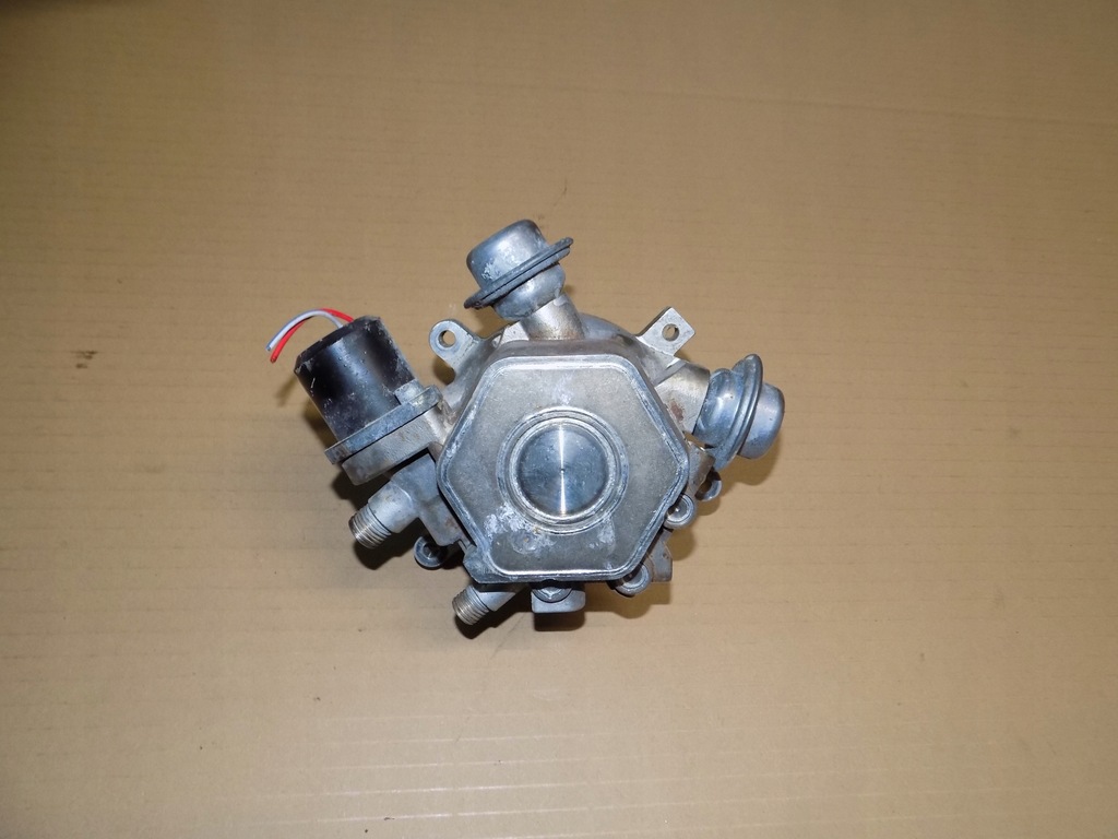 фото №1, Насос топлива porsche 911