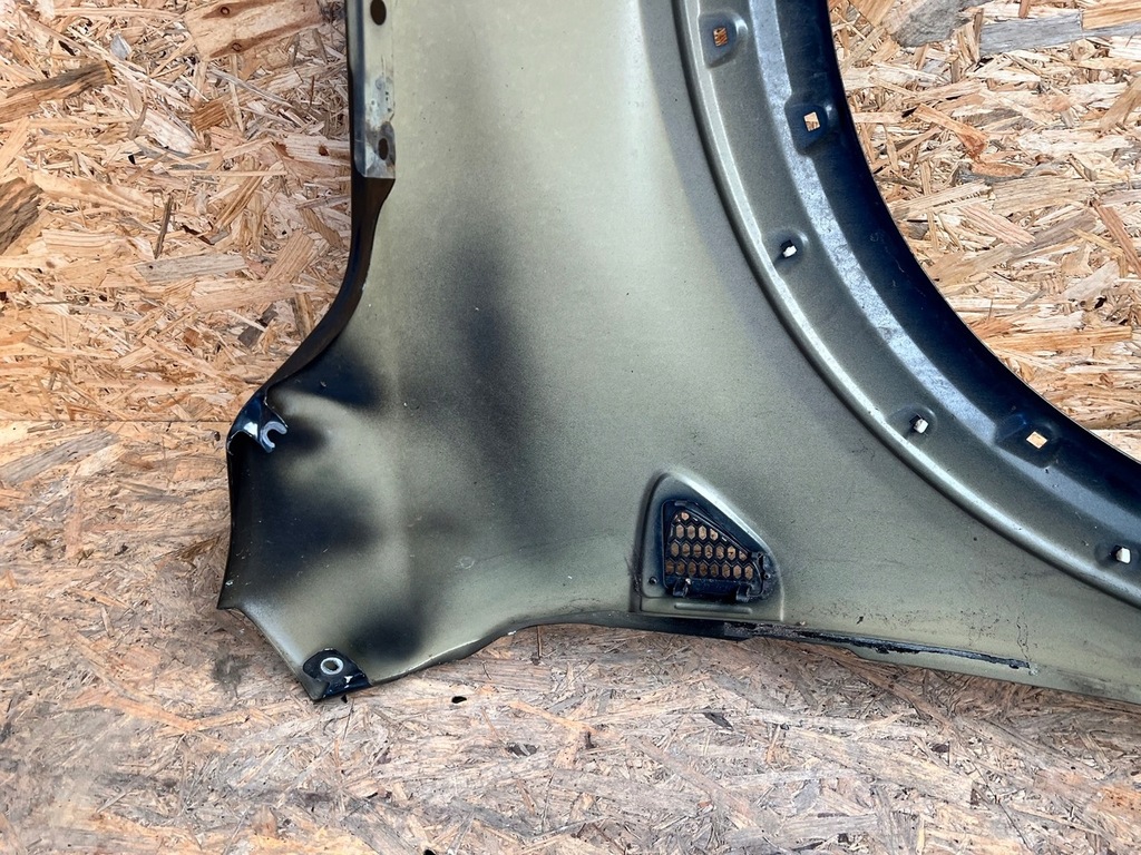 фото №12, Крыло левый chevrolet captiva c100 код лакокрасочного покрытия: gar