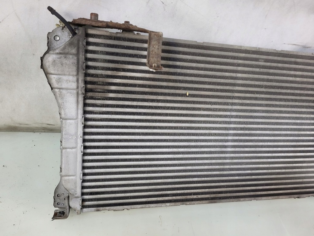 Купить Радиатор воздуха интеркулер toyota auris e15 2.2 d-cat