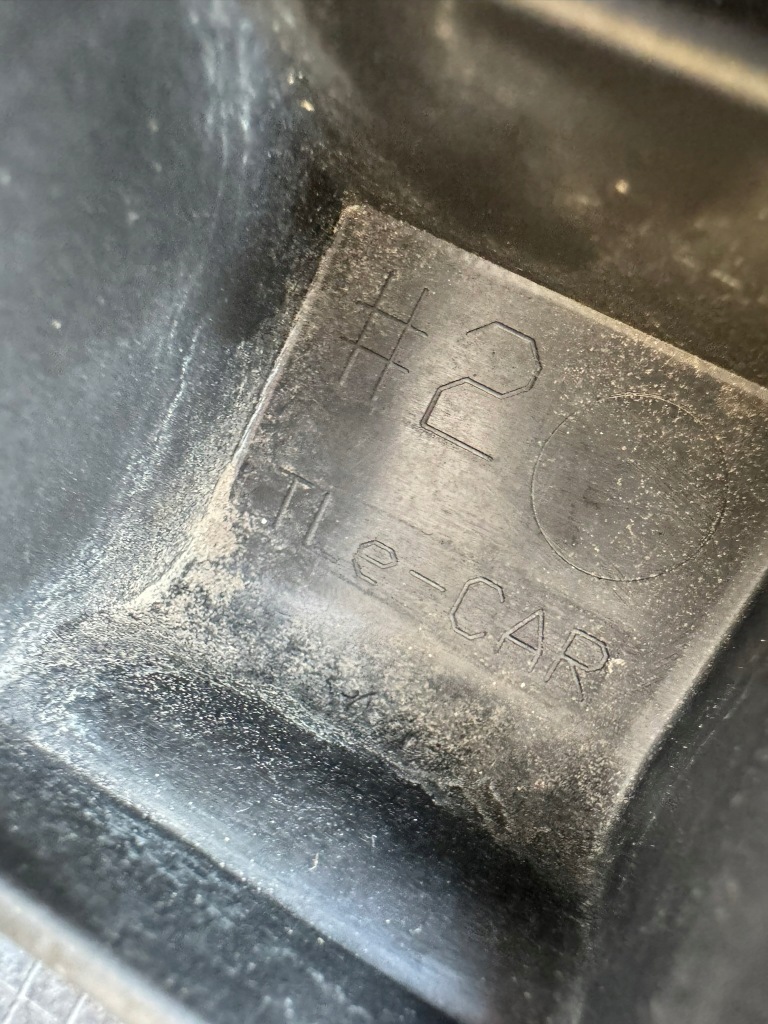 Hyundai tucson 3 iii 15-20r направляющая кронштейн бампера левый 86551-d7000 Цена