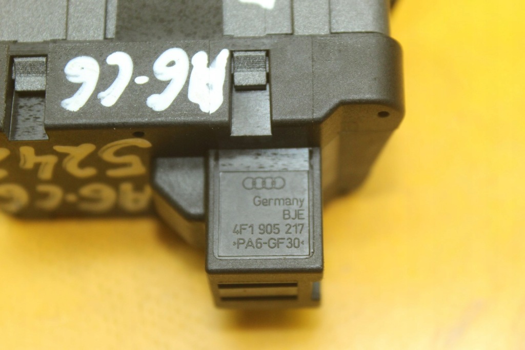 фото №5, Кнопка панель запуск стоп audi a6 c6 4f1905217