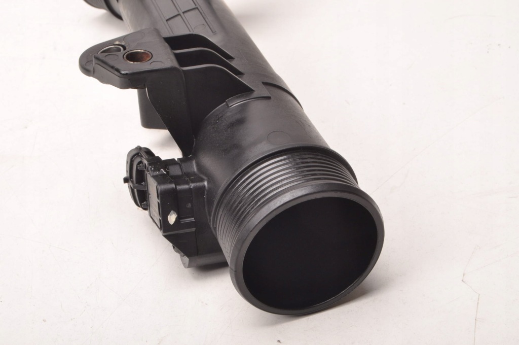 Volvo xc60 ii 2.0 d4 труба интеркулер 31686412 31405341 с Разборки