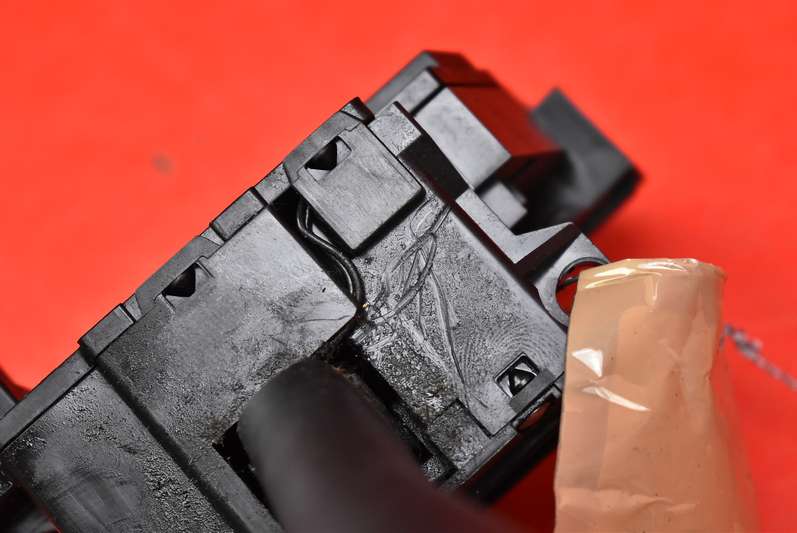 фото №11, Важіль поворотник chrysler pacifica 1 i 05r