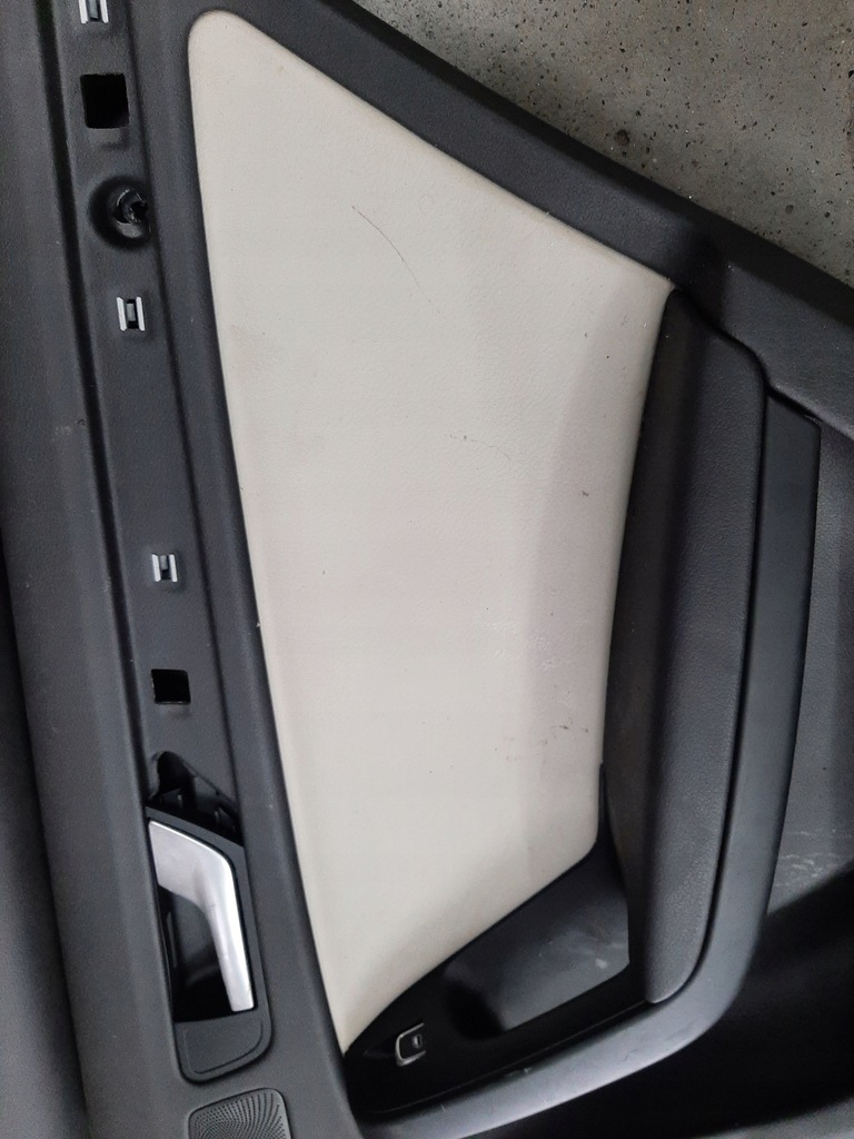 фото №7, Audi a4 s4 комплект обивка кожаных 8k1867106 8k2867105