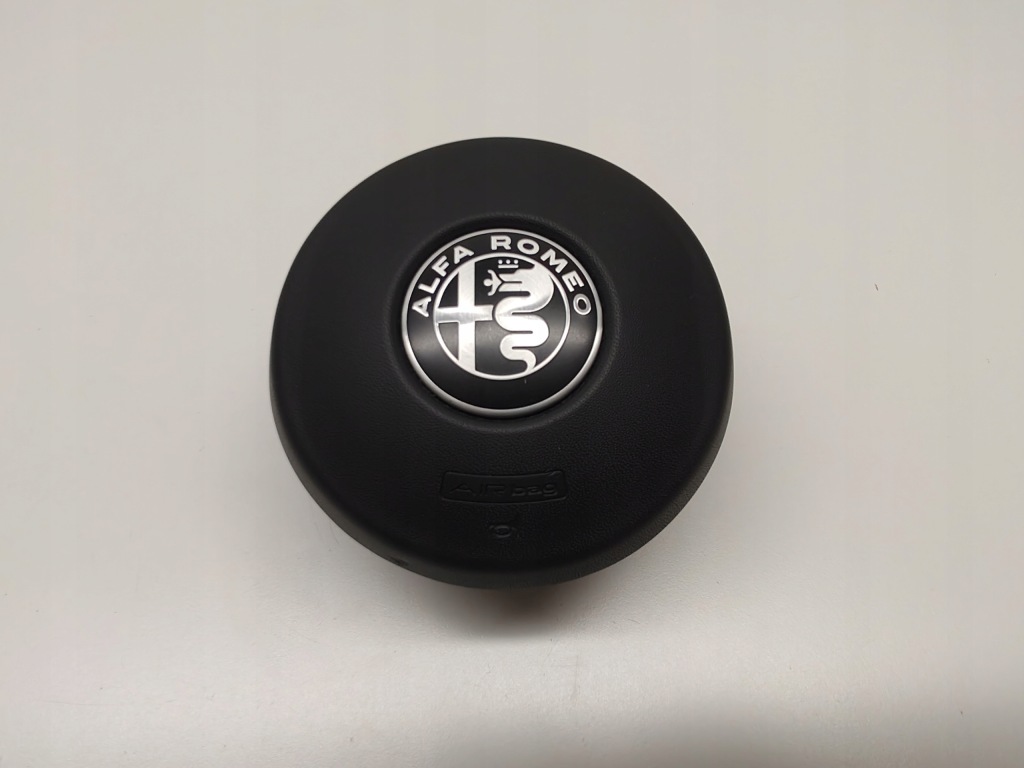 фото №1, Alfa romeo giulia stelvio tonale подушка водителя подушка безопасности оригинал