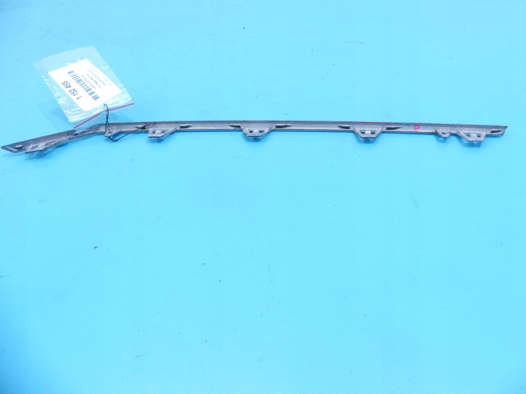 фото №2, Молдинг решітка права vw passat b8