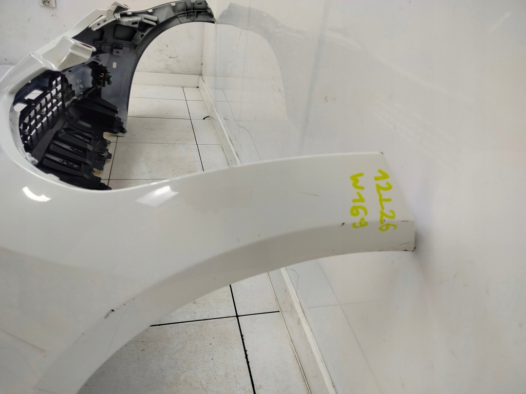 Mercedes w169 рестайлинг  08r- бампер перед передний 650 Цена