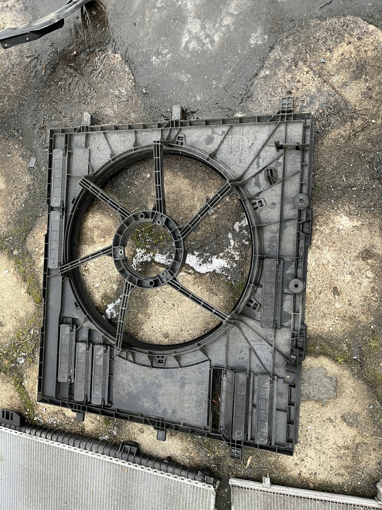 фото №1, Корпус вентилятора vw crafter ii man tge 18-23 rok 2n0121207h