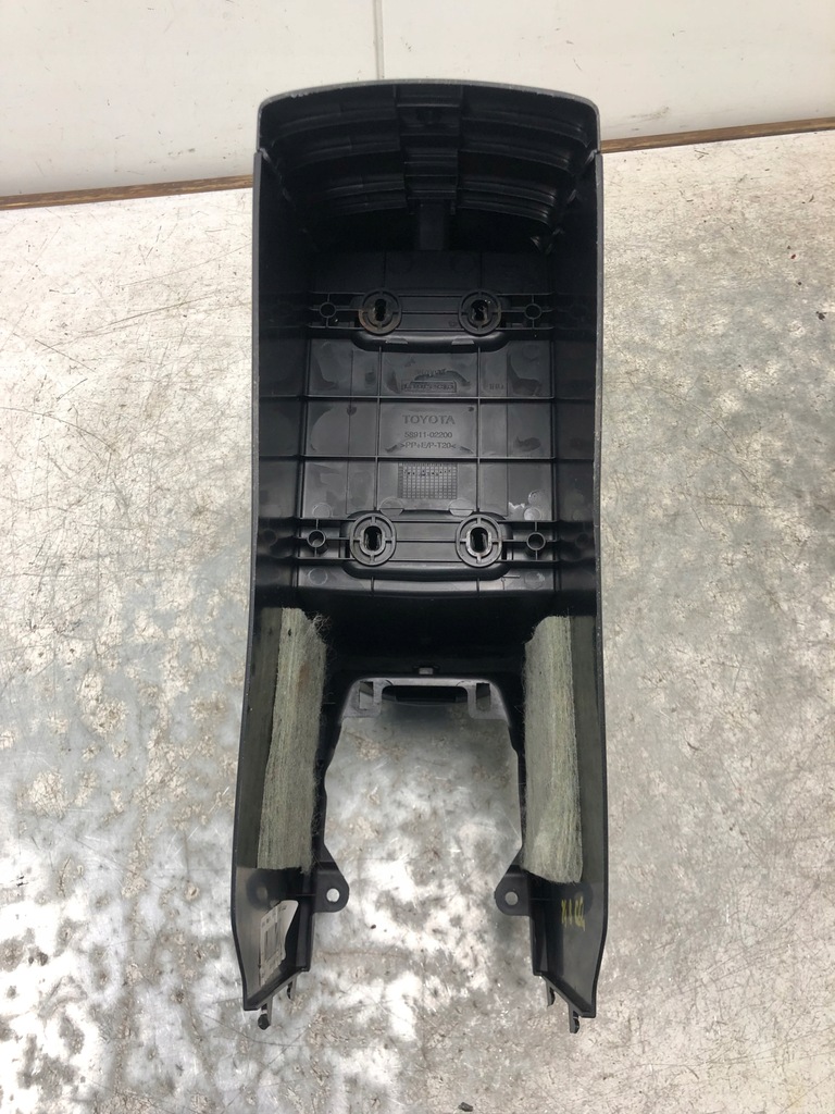 фото №8, Подлокотник бардачок toyota auris i 58911-02200