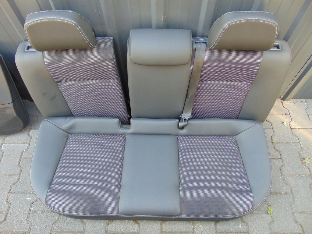 фото №11, Комплект сидінь сидіння обшивки opel astra h 5 двері pół шкіра