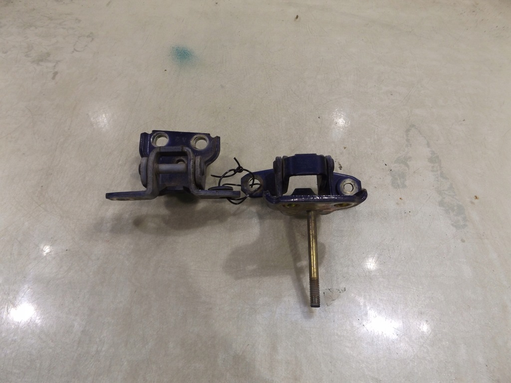 фото №3, Grand vitara петля дверь правый задняя