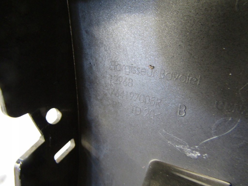 фото №9, Молдинг порог левая renault zoe 12- 764197005r