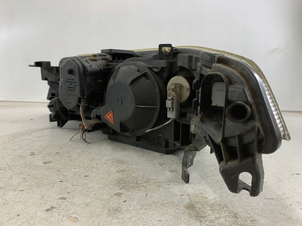 фото №5, Renault laguna ii лампа правая перед ксенон 8200207516