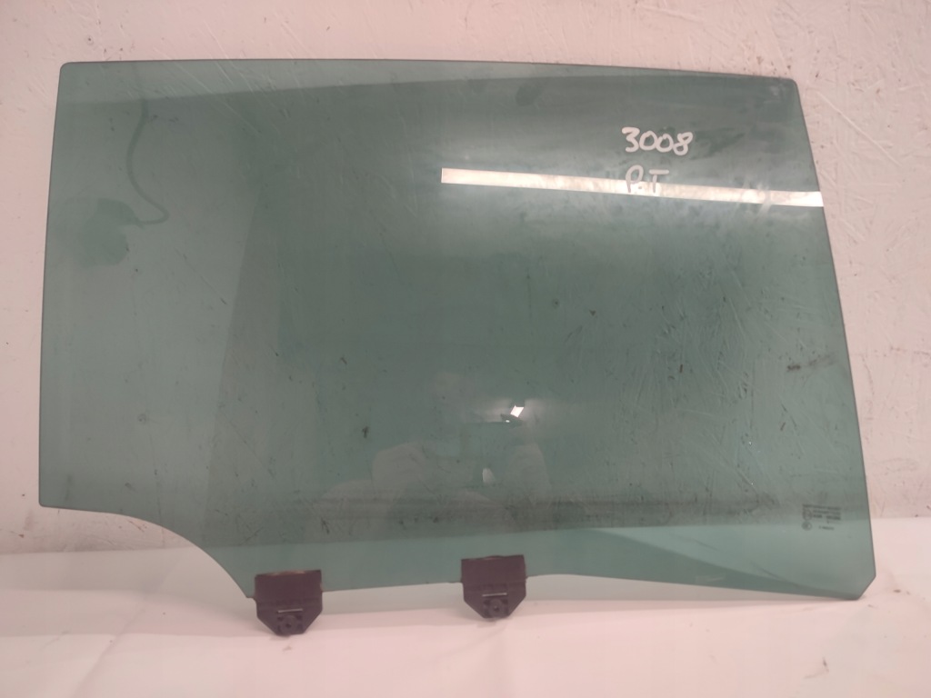 фото №1, Peugeot 3008 i стекло правый задняя задняя 09r