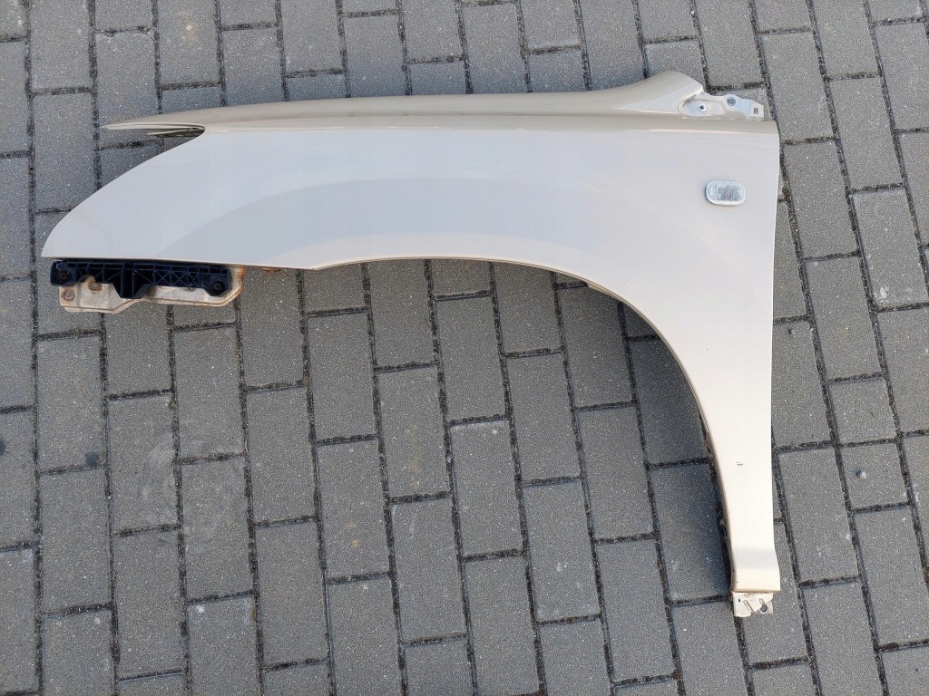 Крило перед передній ліве + кронштейн  lexus rx 2 rx400 h 300 400 4t1 Ціна