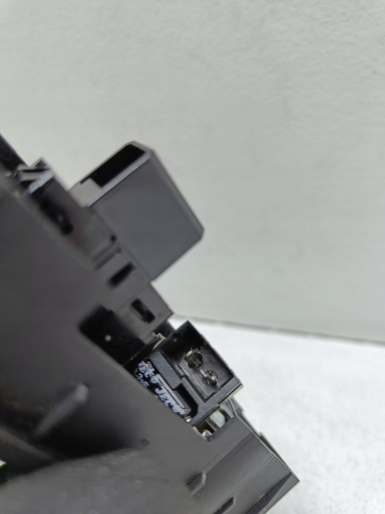 фото №10, Opel signum 2006 кнопки окон