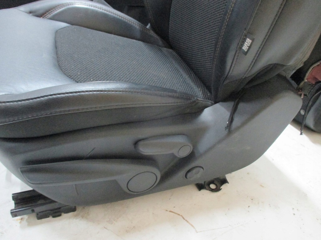 фото №8, Обивка pół кожа сиденья jeep compass ii