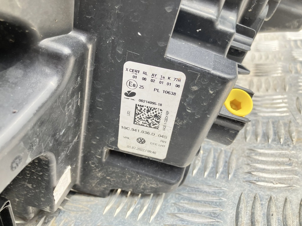 фото №7, Лампа фара перед правая matrix beam vw id.3 id 3