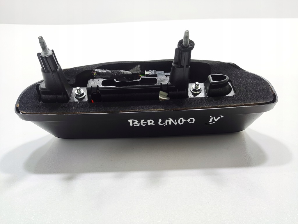 фото №8, Камера заднего вида дверь задняя задних citroen berlingo partner iv 98261767xy 19-