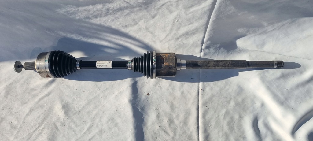 фото №1, Polestar 2 привідний вал права 32339535