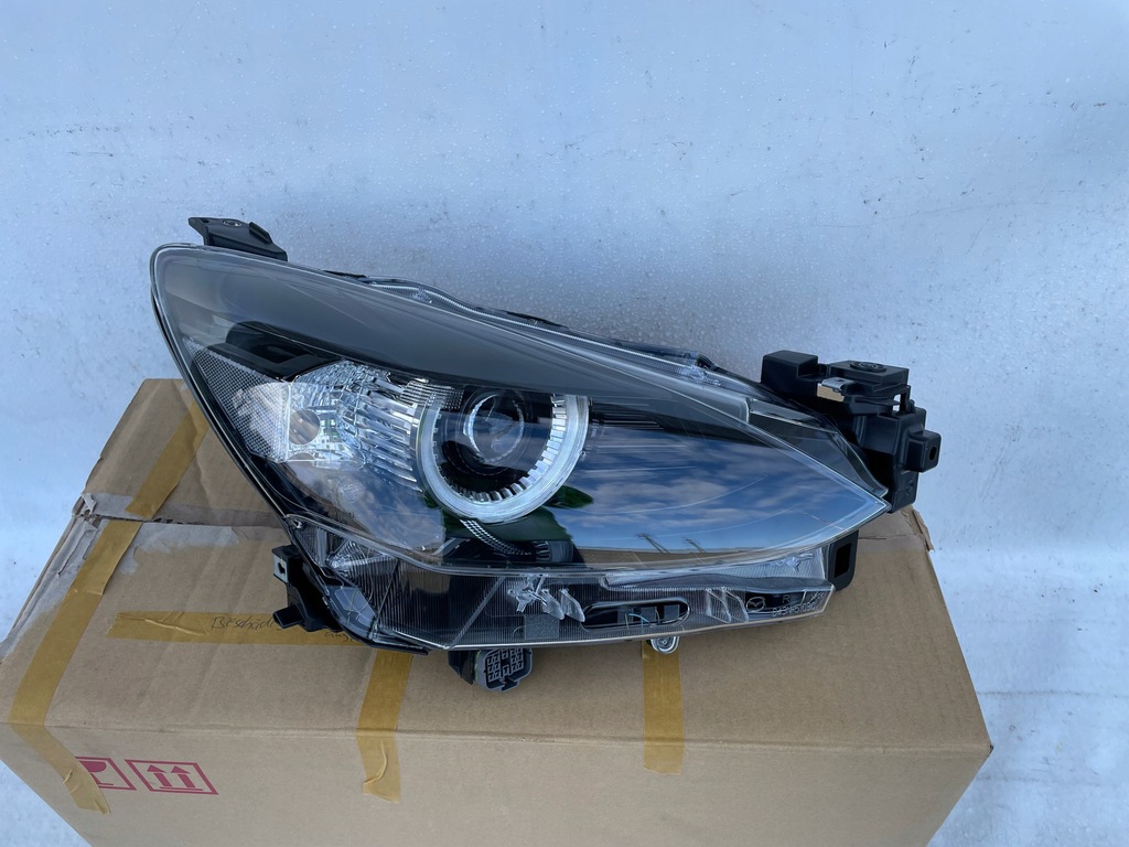 фото №1, Mazda 2 dj 19-23 лампа правая full led nowa orygina