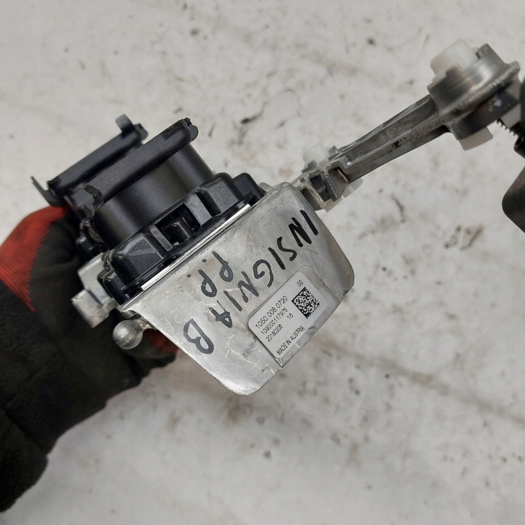 Opel insignia b 2 модуль led фонари правой передней 10500080720 20180206 с Разборки