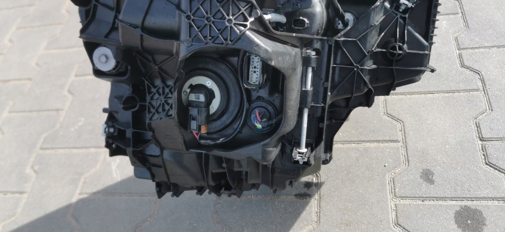 фото №11, Ford ranger 2022- лампа левый перед обычная n1wb-13w030-nb