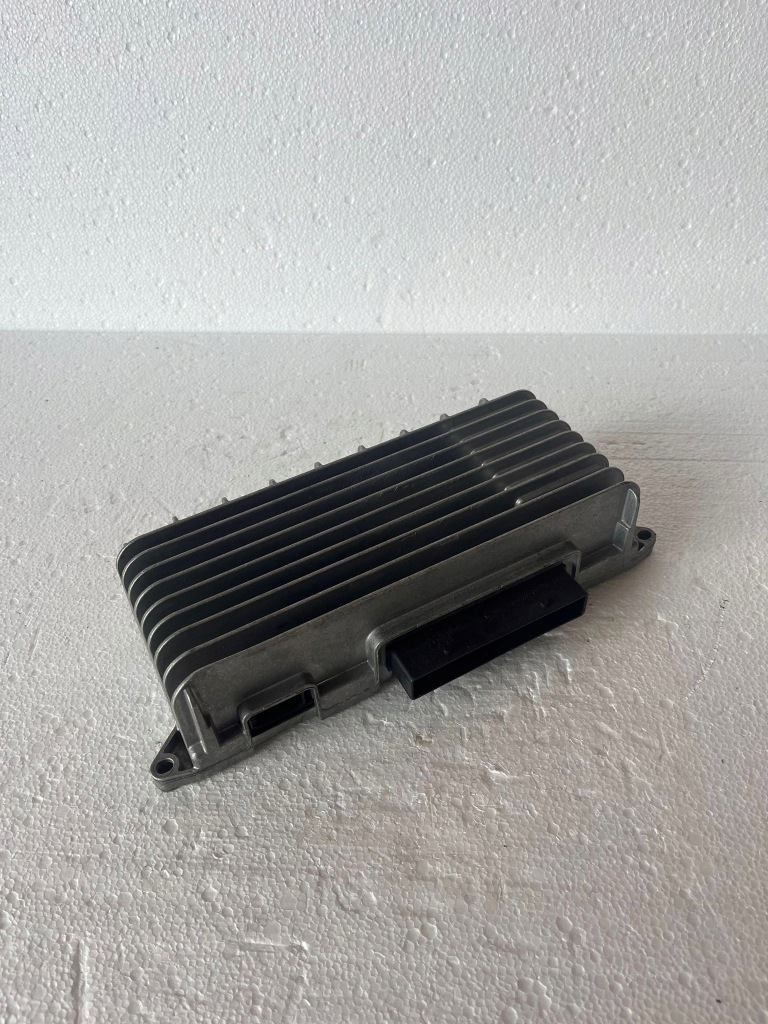 фото №1, Підсилювач аудіо 8t0035223g audi a4