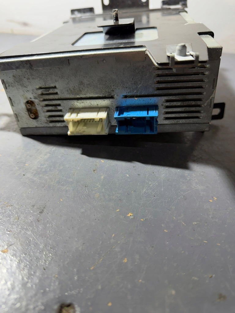 фото №2, Land rover range rover l322 підсилювач yil000023