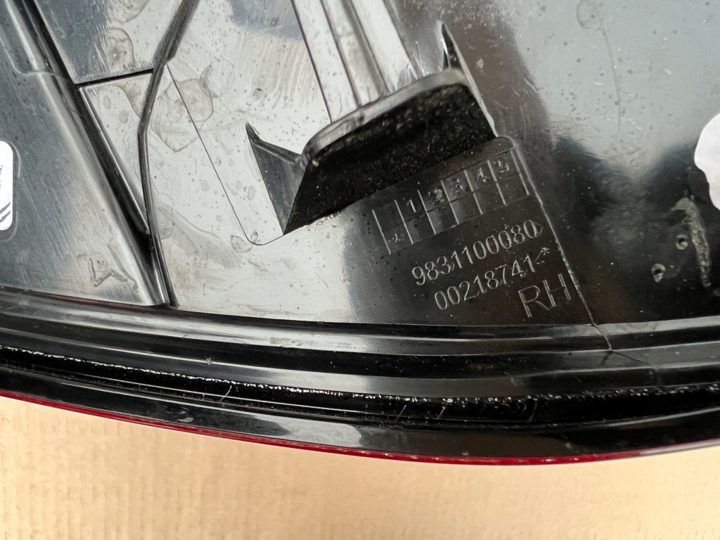 фото №5, Citroen c4 iii лампа правая led задняя задняя 2020-