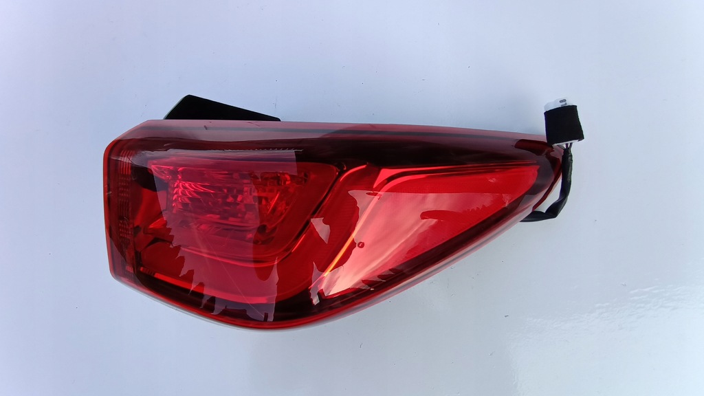 фото №1, Лампа задняя правая hyundai kona 92402-j9100