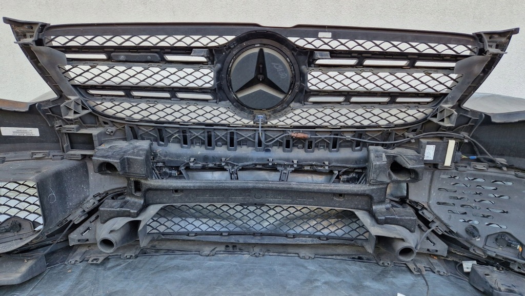 фото №16, Mercedes gls x166 63 amg 15-19 бампер перед передний 6 pdc 197 kompletny