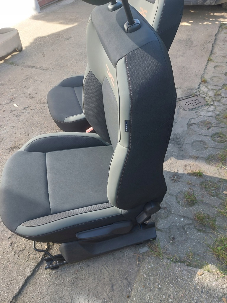 фото №10, Сидіння перед dacia duster iii 24- europa