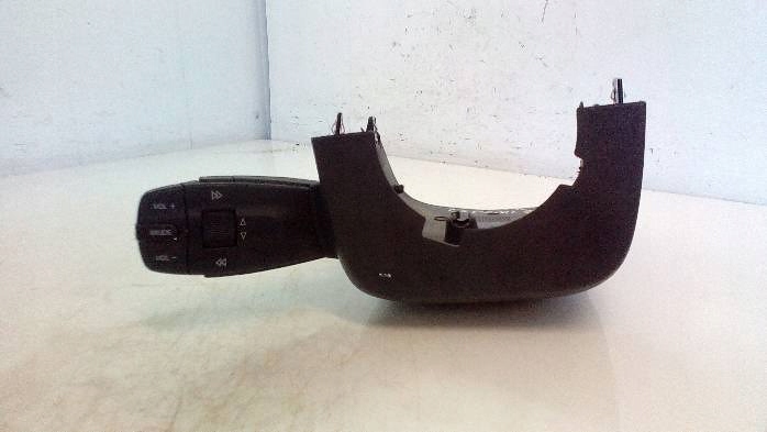 фото №6, Корпус руля переключатель радио seat ibiza 9j